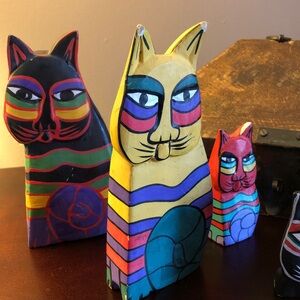 Vintage Primitive Wooden Folk Art Cats